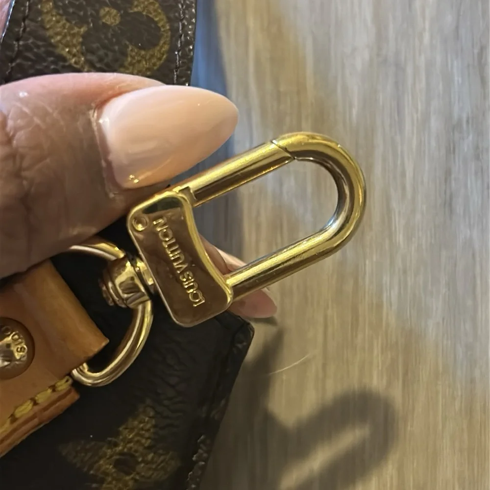 Louis Vuitton Monogram Phone‎ Case Holster - Picture 12 of 16